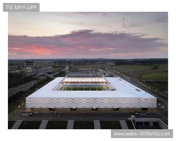 欧足联考察团访问米兰，评估圣西罗-梅阿查球场改造方案