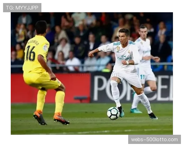 从菱形中场到无边卫进攻：深度解析比利亚雷亚尔本赛季的战术实验之路